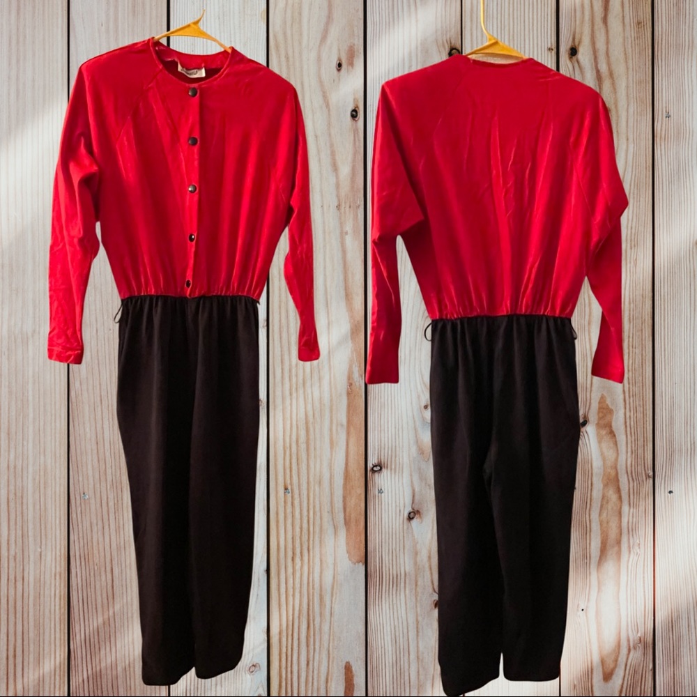 Vintage 80’s Red/Black Longsleeve Pantsuit